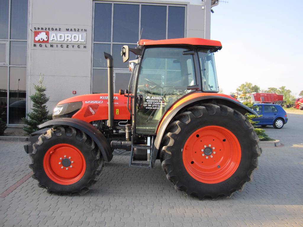 Kubota M9960, 2014, Tractors