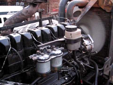 Lamborghini 1356 il rombo del motore Hurlimann - YouTube