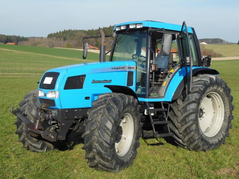 Landini Legend 130 Trattore - technikboerse.com