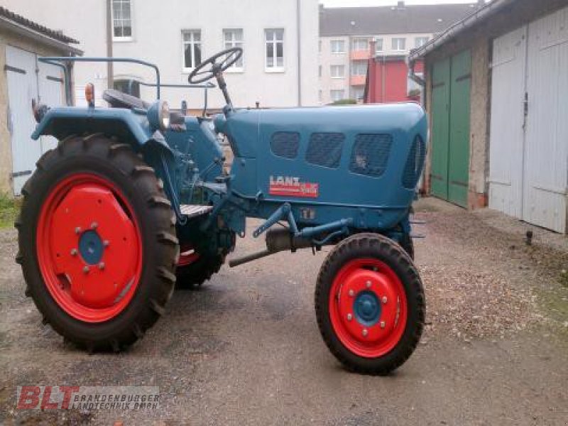 Lanz Lanz Bulli D1106 Traktor - technikboerse.com