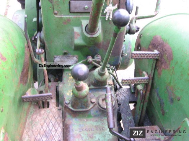 Lanz D2402 narrow gauge 1957 Agricultural Tractor Photo and Specs
