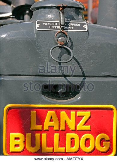 lanz bulldog tractor lanz bulldog stock photos lanz bulldog stock ...
