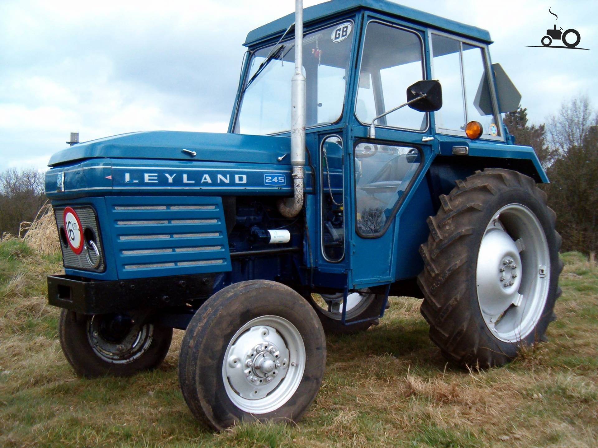 Leyland 245 | Picture made by
