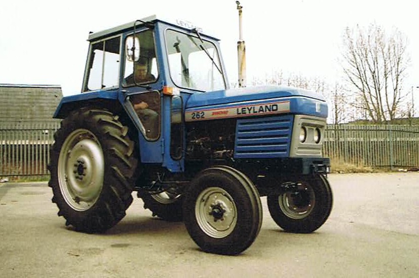 Leyland 262 Syncro Tractor | Classic Connections