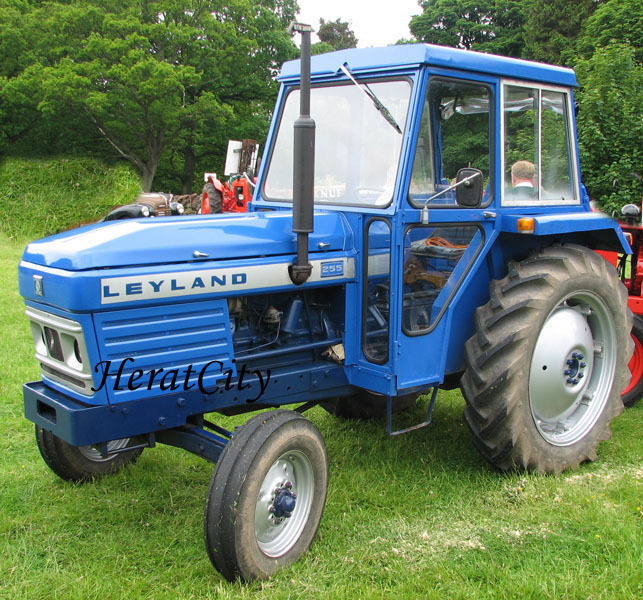 Leyland Tractors 255 270 (344 384) Service Manual OP