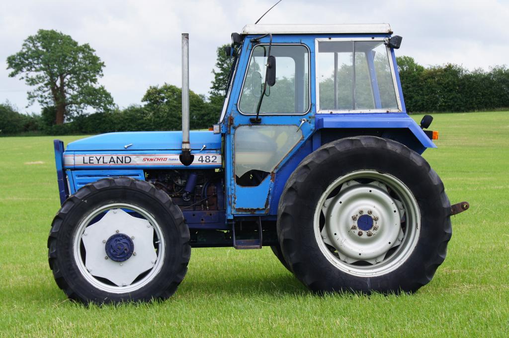 ... Robinson LTD - Ford Tractor Parts » Leyland 482 4WD Syncro Turbo