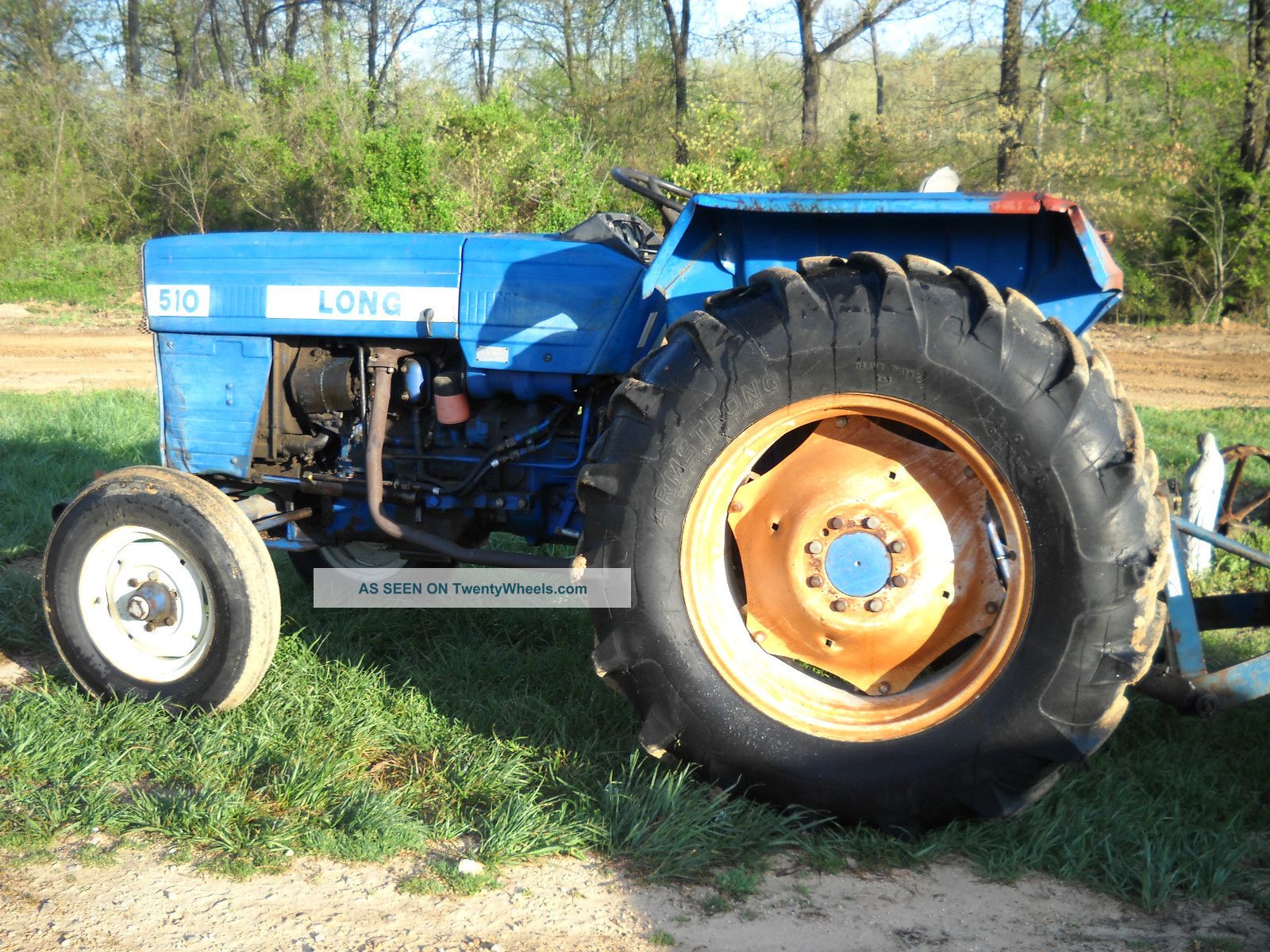 510 Long Tractor Model 1581 Tractors photo