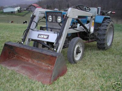 Long 2260 compact tractor with loader and 60