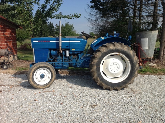 Long 360/1563 Tractors - Utility (40-100hp) - John Deere MachineFinder