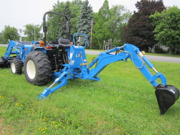 LS G3038H COMPACT TRACTOR LOADER BACKHOE For Sale | American Trade and ...