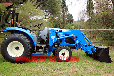 LS XR3032 by RCO Tractor, 