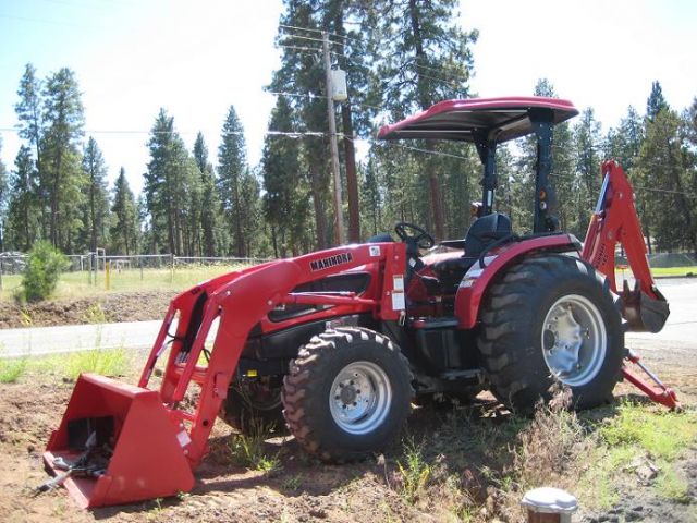 Mahindra 3540 4WD Power Shuttle Shift with Backhoe and FEL