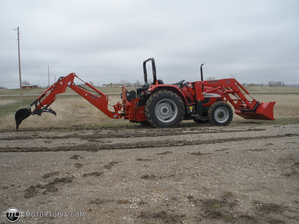 Photo of a 2009 Mahindra 5520 4wd (JW's Toy)