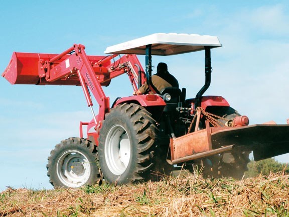 Mahindra 7520 ROPS tractor review | Trade Farm Machinery Australia