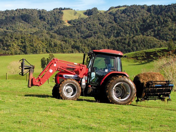 Mahindra 8560 4WD cab tractor | Farm Trader New Zealand