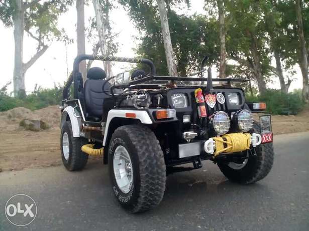 Sell jeep willy - Surendranagar - Cars - Mahaveer Park