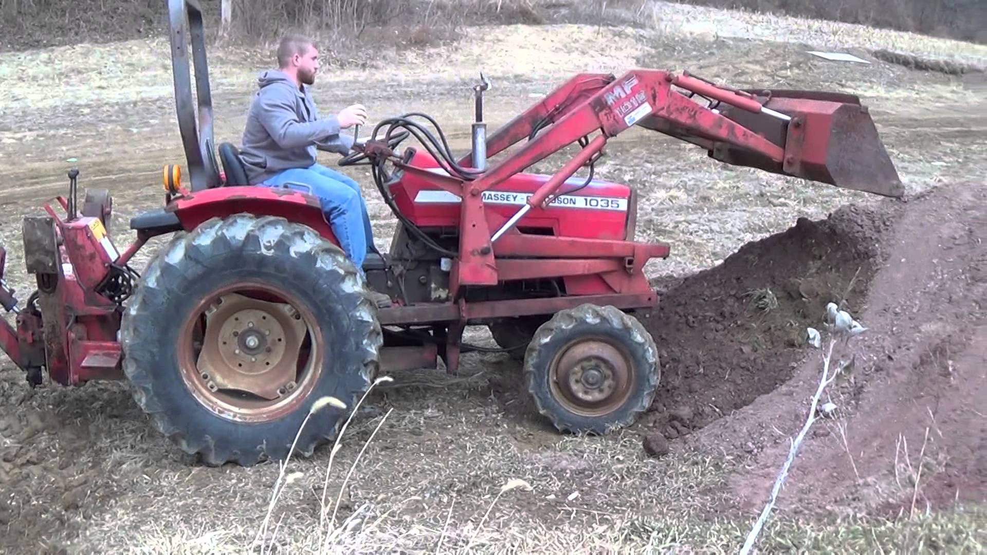 Massey Ferguson 1035 4wd with loader and backhoe - YouTube