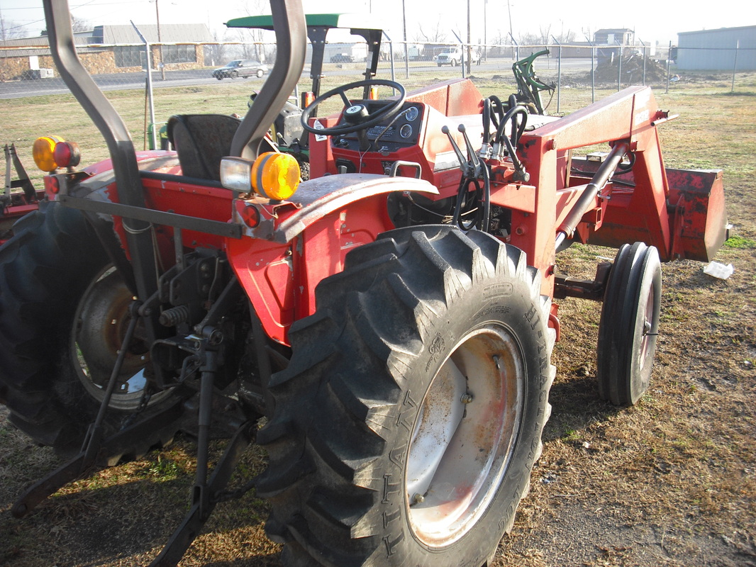 1040 Massey Ferguson(Cooper) - Young Parts and Equipment