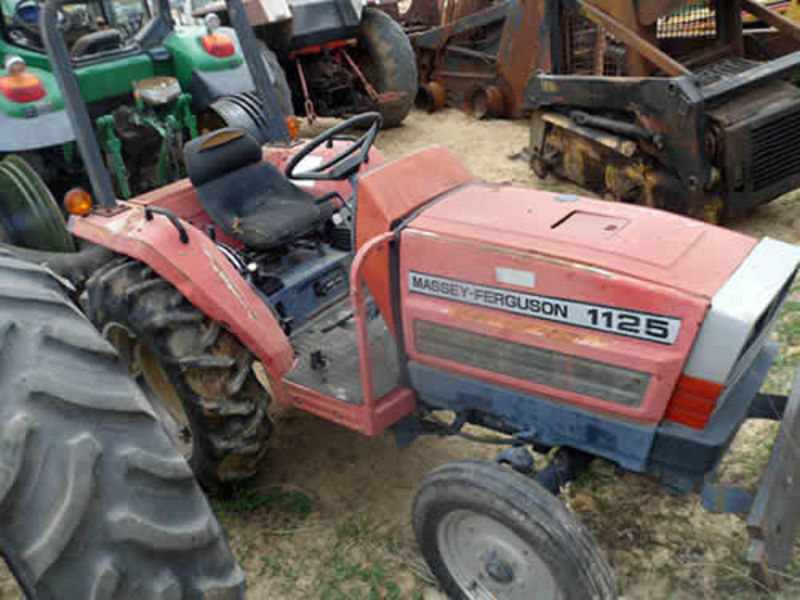 Massey-Ferguson 1125 Dismantled Tractors for Sale | Fastline