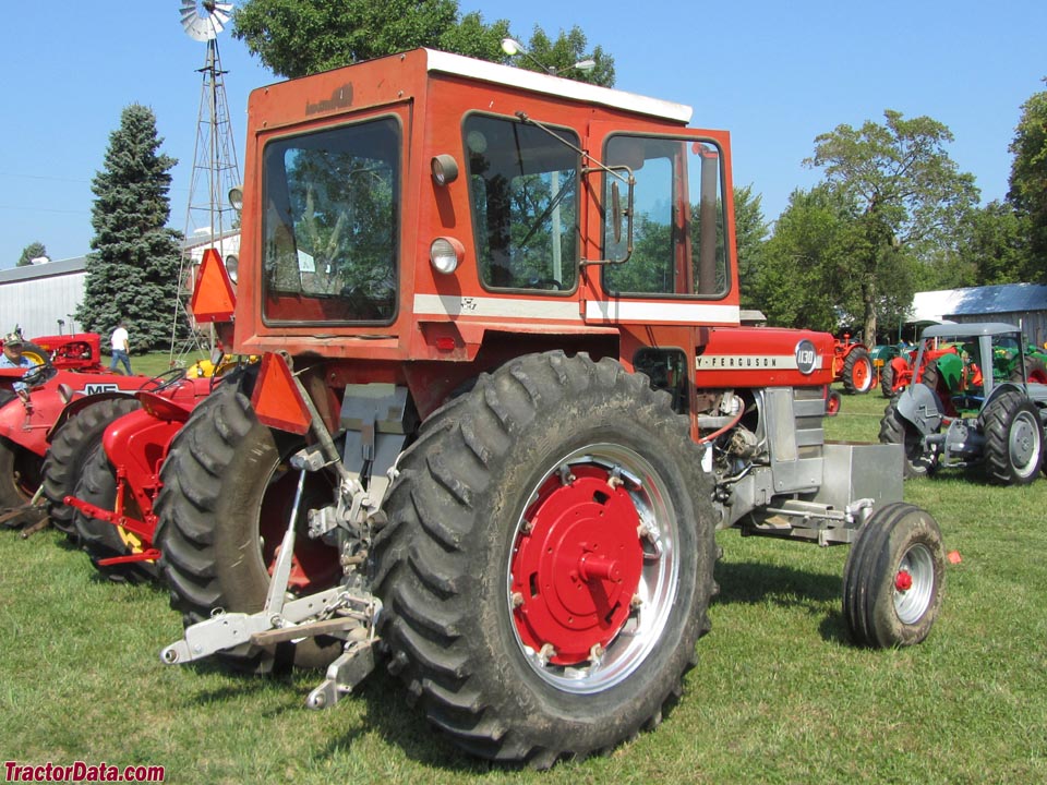TractorData.com Massey Ferguson 1130 tractor photos information