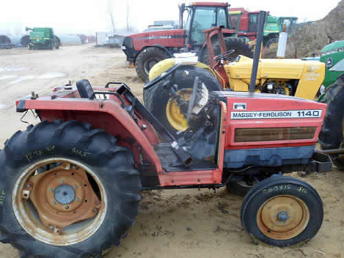 Salvaged Massey Ferguson 1140 tractor for used parts | EQ-23945 | All ...