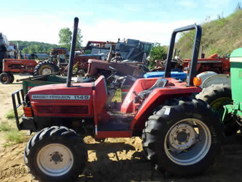 Massey-Ferguson 1145 Dismantled Tractors for Sale | Fastline