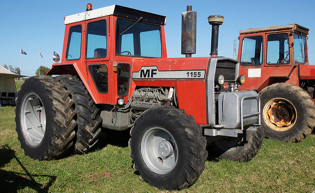 1973 MASSEY FERGUSON 1155 Tractor. | Seen at the Machinery d ...