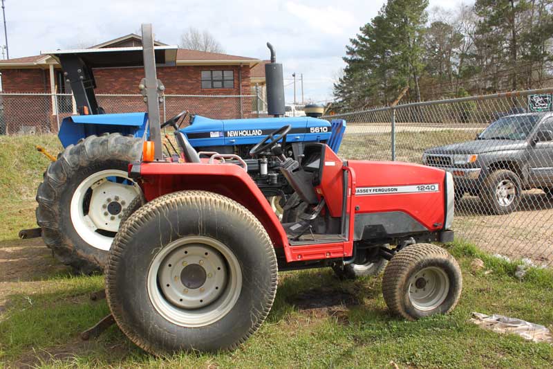 Used Massey Ferguson 1240 Compact Tractor