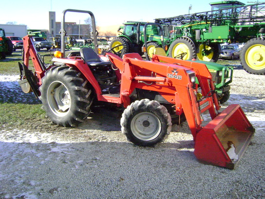 1997 Massey - Ferguson 1260 Tractors - Compact (1-40hp.) - John Deere ...