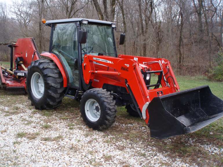2007 Massey Ferguson 1560 Tractor with Bush Hog and Load Max Trailer ...