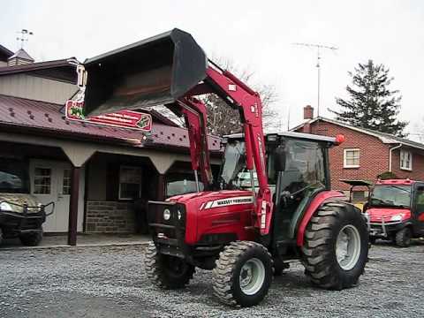 Massey Ferguson 1560 Tractor 4WD - YouTube