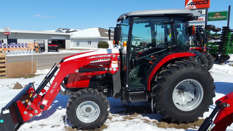 2017 Massey-Ferguson 1754 Tractor LODERMEIERS GOODHUE Minnesota ...