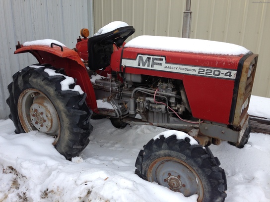 1984 Massey - Ferguson 220 Tractors - Compact (1-40hp.) - John Deere ...