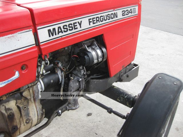 1984 Massey Ferguson 234S Agricultural vehicle Tractor photo 2