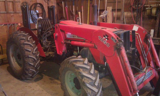 Massey - Ferguson 251XE Tractors - Row Crop (+100hp) - John Deere ...