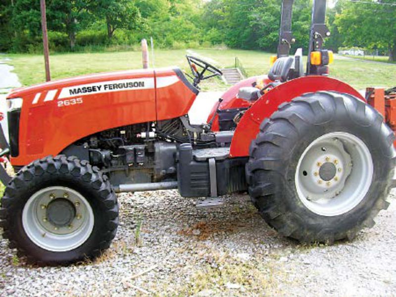 2011 Massey-Ferguson 2635 Tractors | WHAYNE SUPPLY COMPANY - AGRI ...
