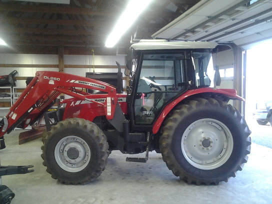 2010 Massey - Ferguson 2670 Tractors - Utility (40-100hp) - John Deere ...