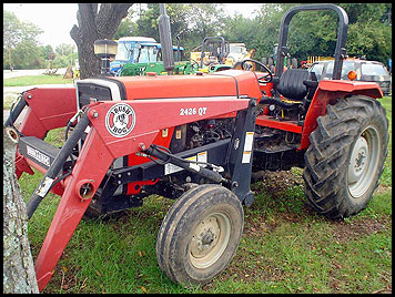 Massey Ferguson 271 Tractor - Attachments - Specs