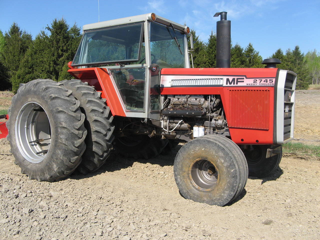 Pin 2745-massey-ferguson-tractor on Pinterest