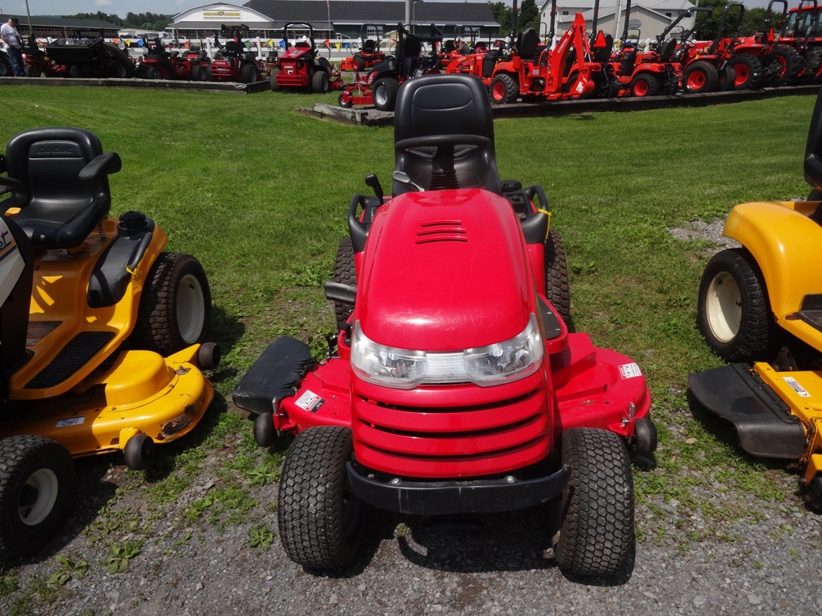 Details about 2013 Massey Ferguson 2800 Garden Tractor, 30hp Gas, 54 ...