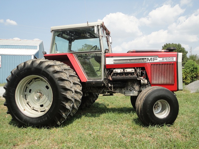 Massey Ferguson 2805 (2013-02-20) - Tractor Shed