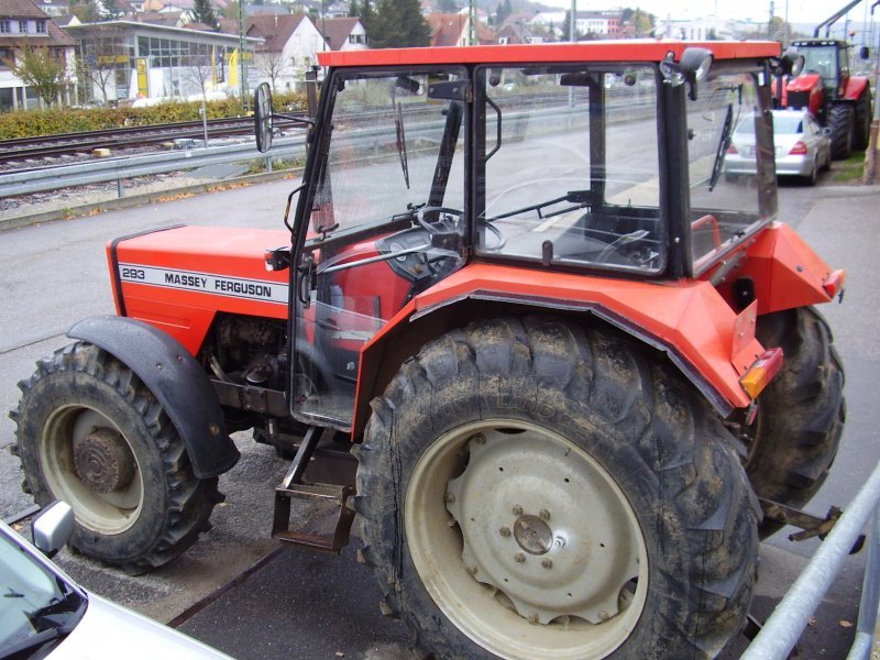 Massey Ferguson 293 Traktor - technikboerse.com