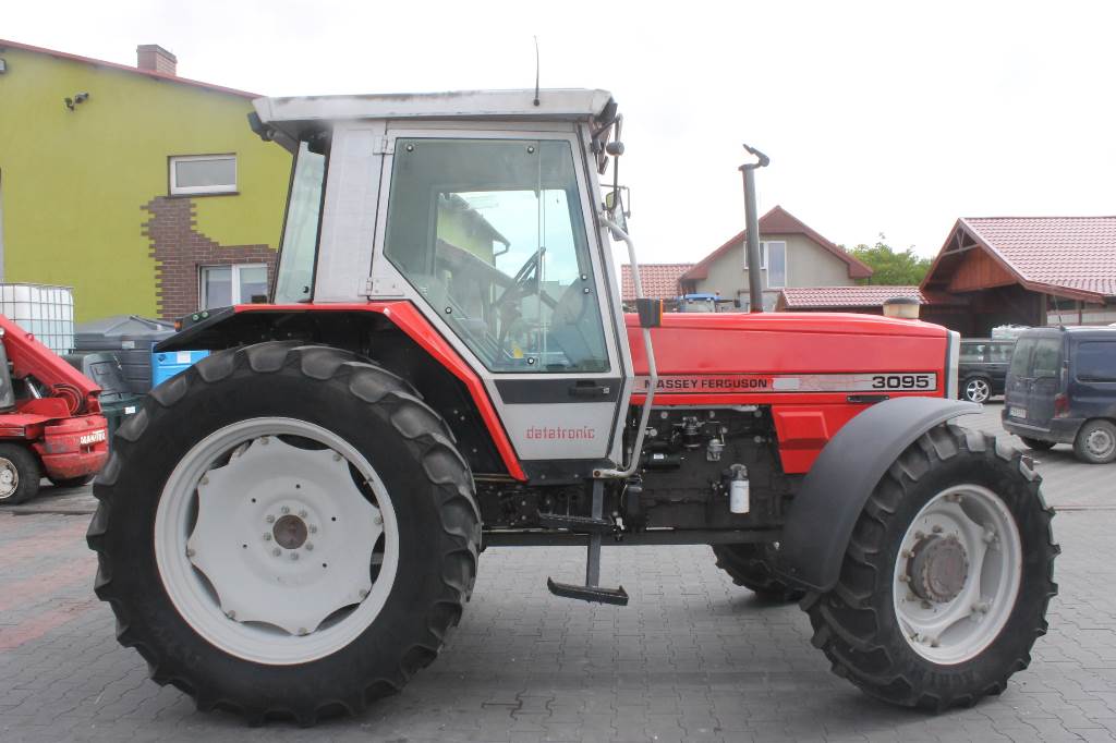 Massey Ferguson 3095 - Tractors, Price: £9,277, Year of manufacture ...