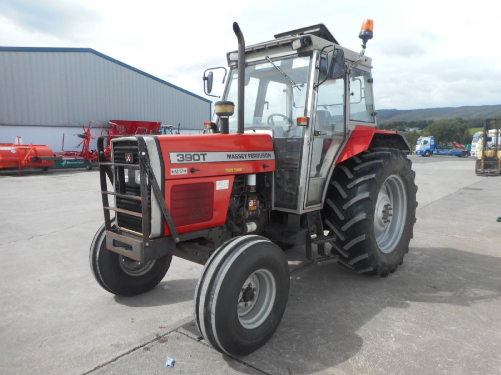 Massey Ferguson 390T 2WD - Old Stock - SOLD | McGinty Tractors