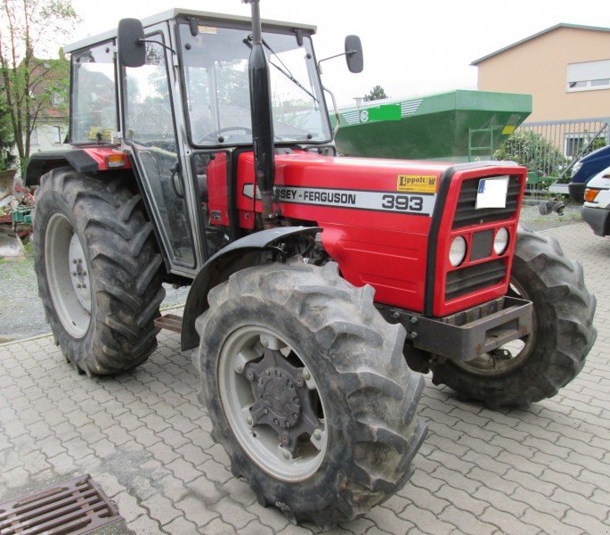 Tractor Massey Ferguson 393 - agraranzeiger.at - sold