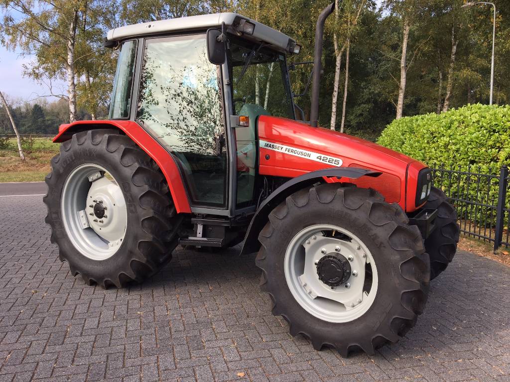 Used Massey Ferguson 4225 tractors Year: 2001 for sale - Mascus USA