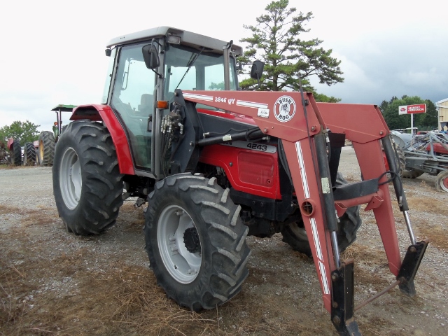1998 Massey Ferguson 4243-4 Tractor | Price: $26,500