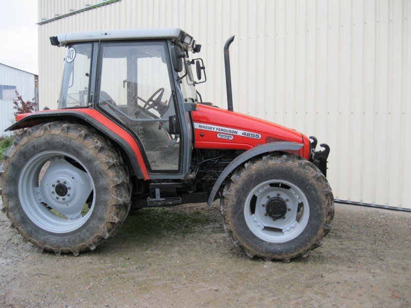 ... and new :: Second-hand machine Massey Ferguson 4255 Tractor - sold