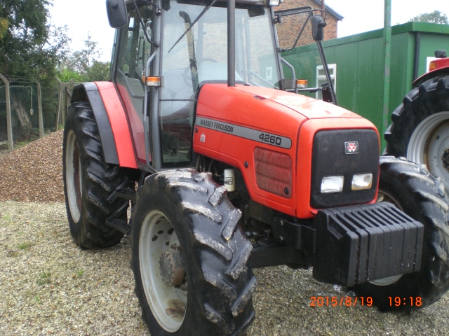 Machinery : Massey Ferguson 4260 tractor - DAS Services Ltd