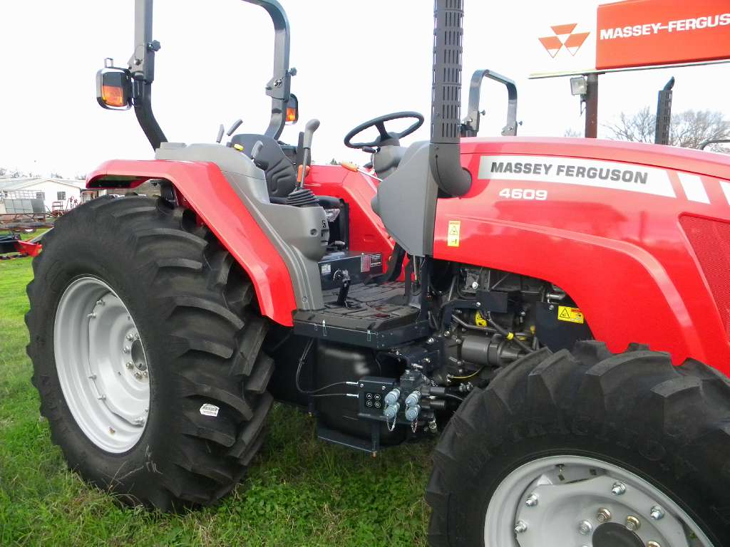 Massey Ferguson 2015 MF 4609